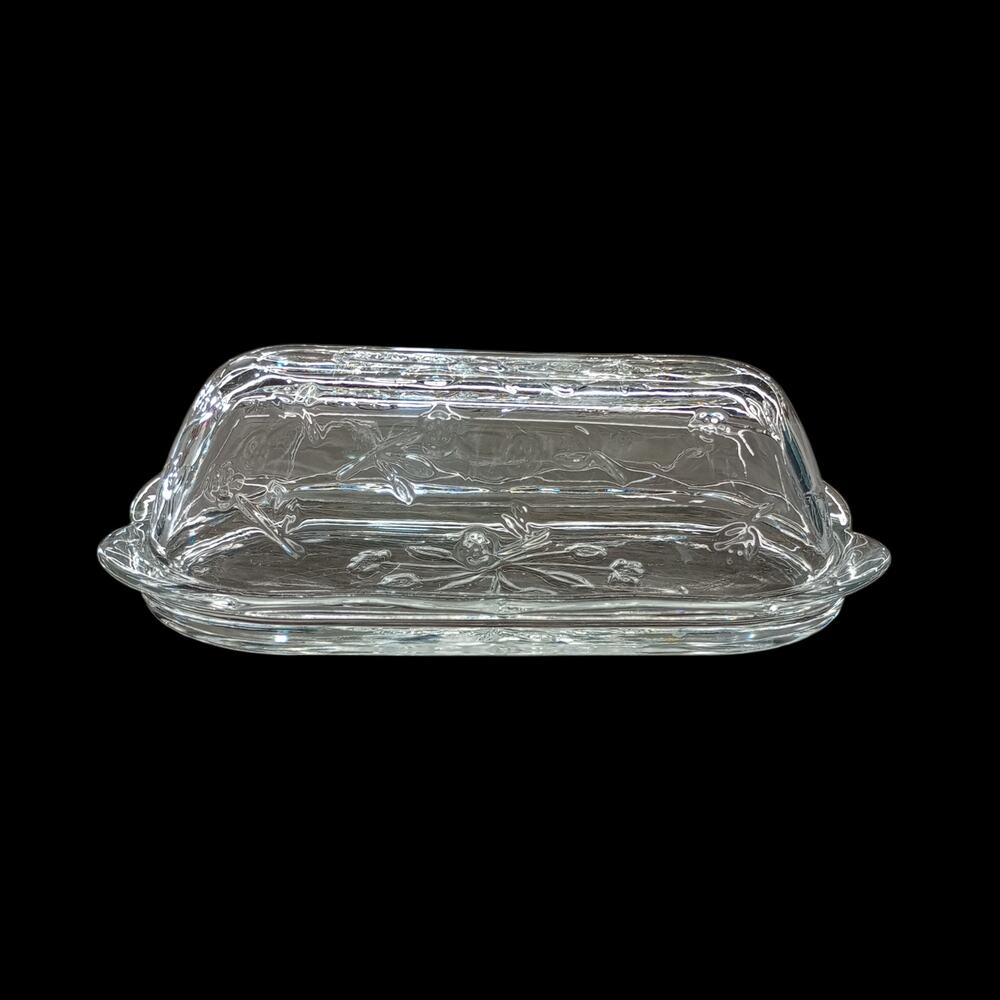Vintage Anchor Hocking Clear Glass Savannah Flowers Scalloped Edge Butter Dish